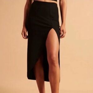 A&F Elevated Pointe Midi Skirt